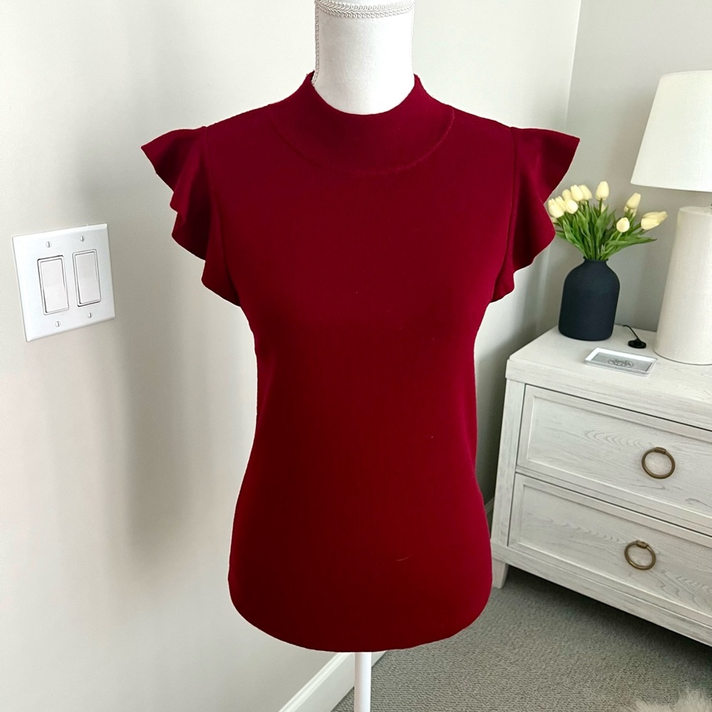 Alice + Olivia Lamara Ruffle Sleeve Sweater (Bordeaux)